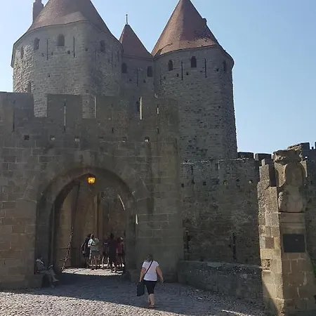 Maison Vue Cité 2 Hébergement de vacances Carcassonne